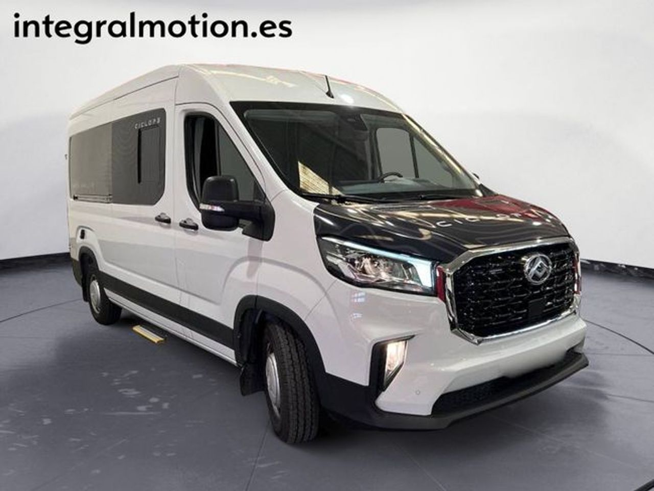 maxus deliver 9 2025 / foto grande (2)