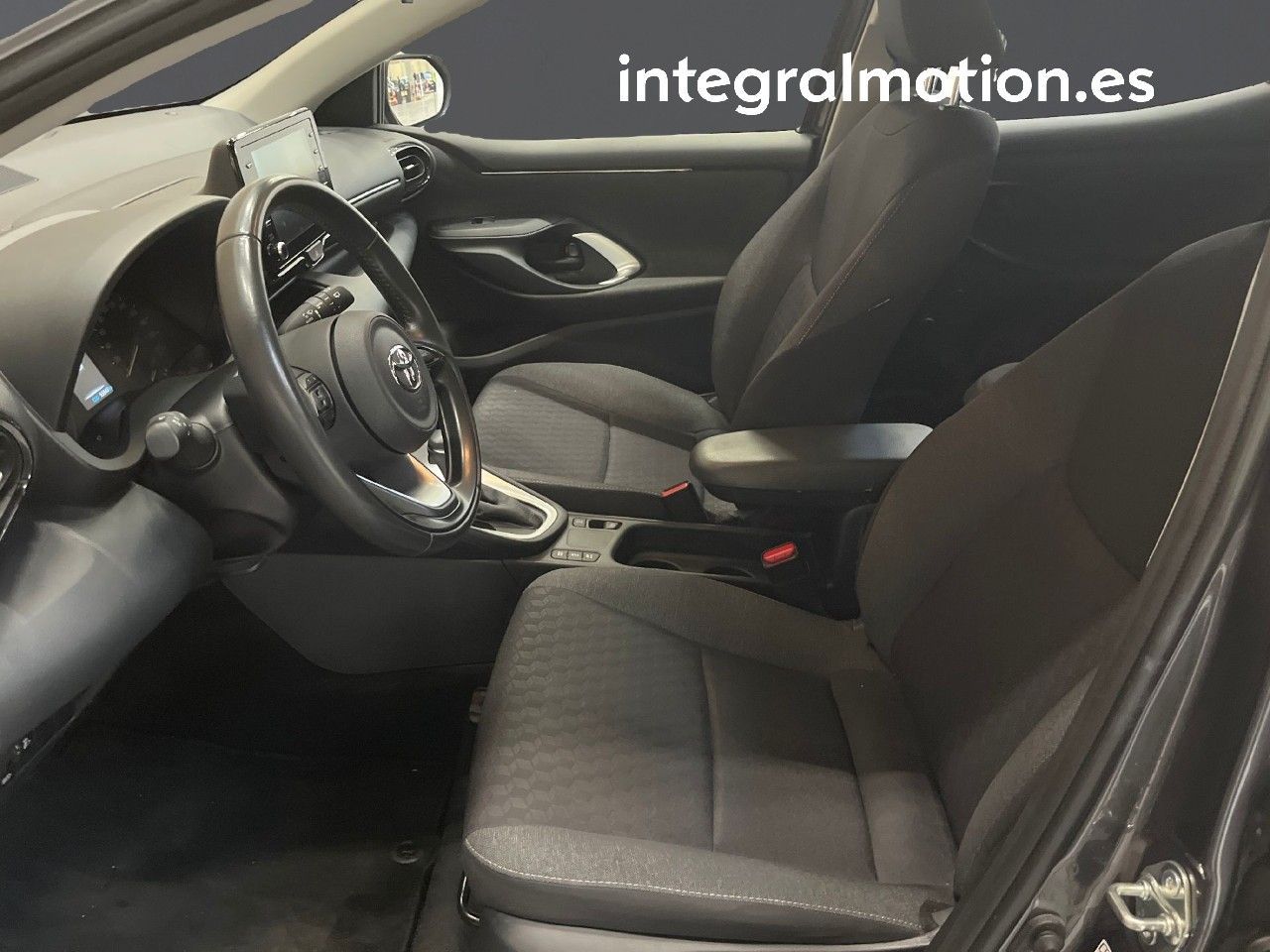 toyota yaris 2022 / foto grande (3)