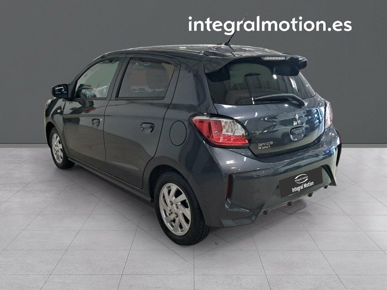 mitsubishi space star 2024 / foto grande (3)