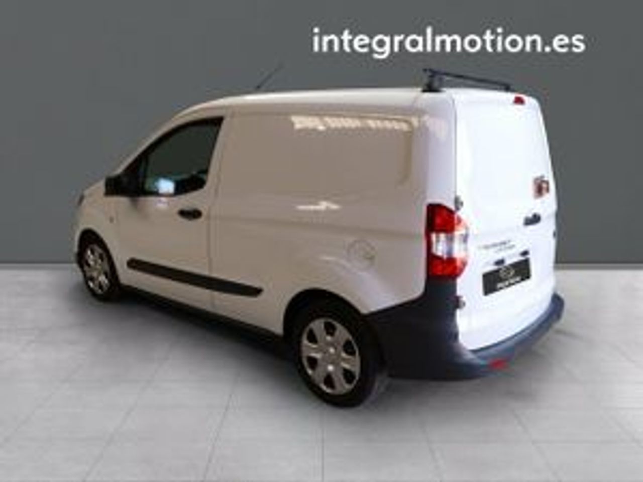 ford transit courier 2018 / foto grande (3)