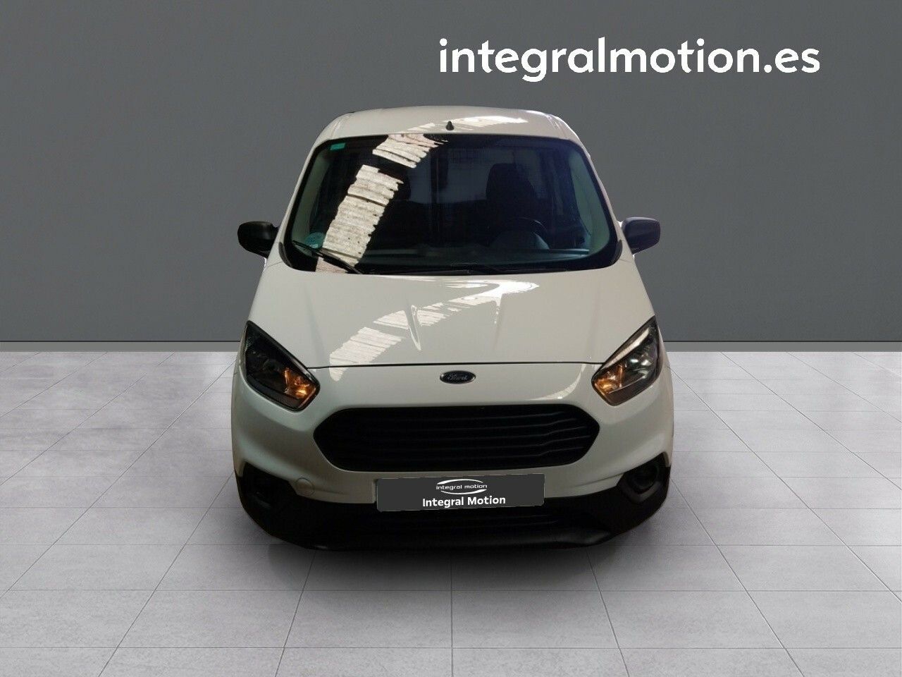 Foto ford transit courier 2019 /