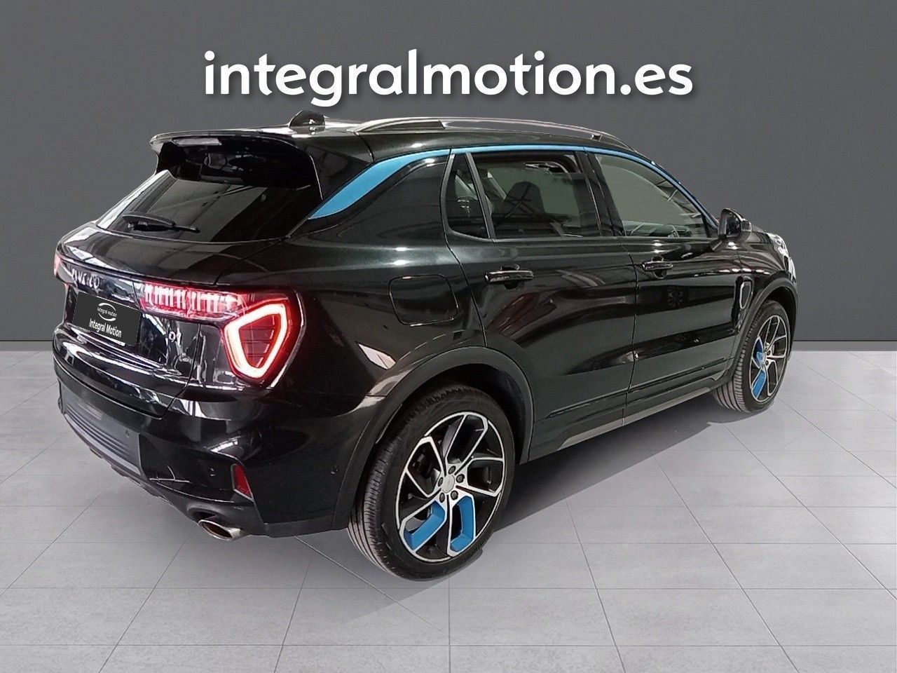 lynk & co 01 2022 / foto grande (3)