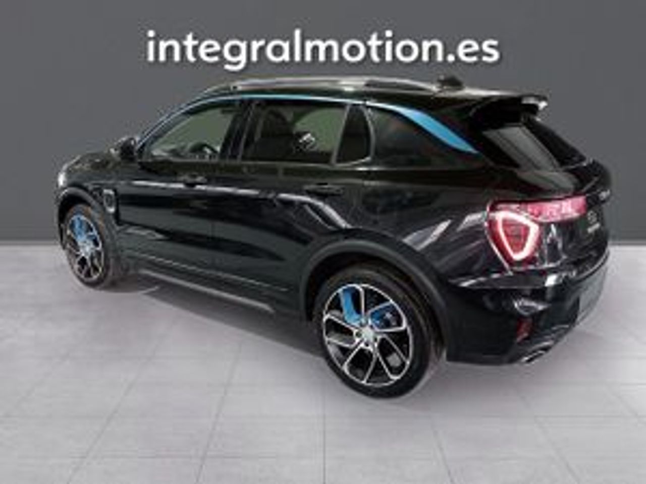 lynk & co 01 2022 / foto grande (3)
