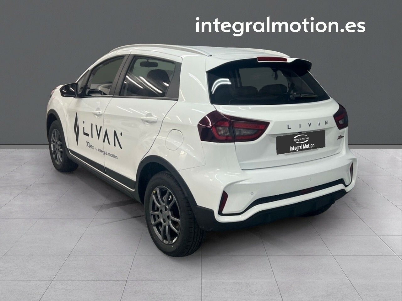 livan x3 pro 2025 / foto grande (3)
