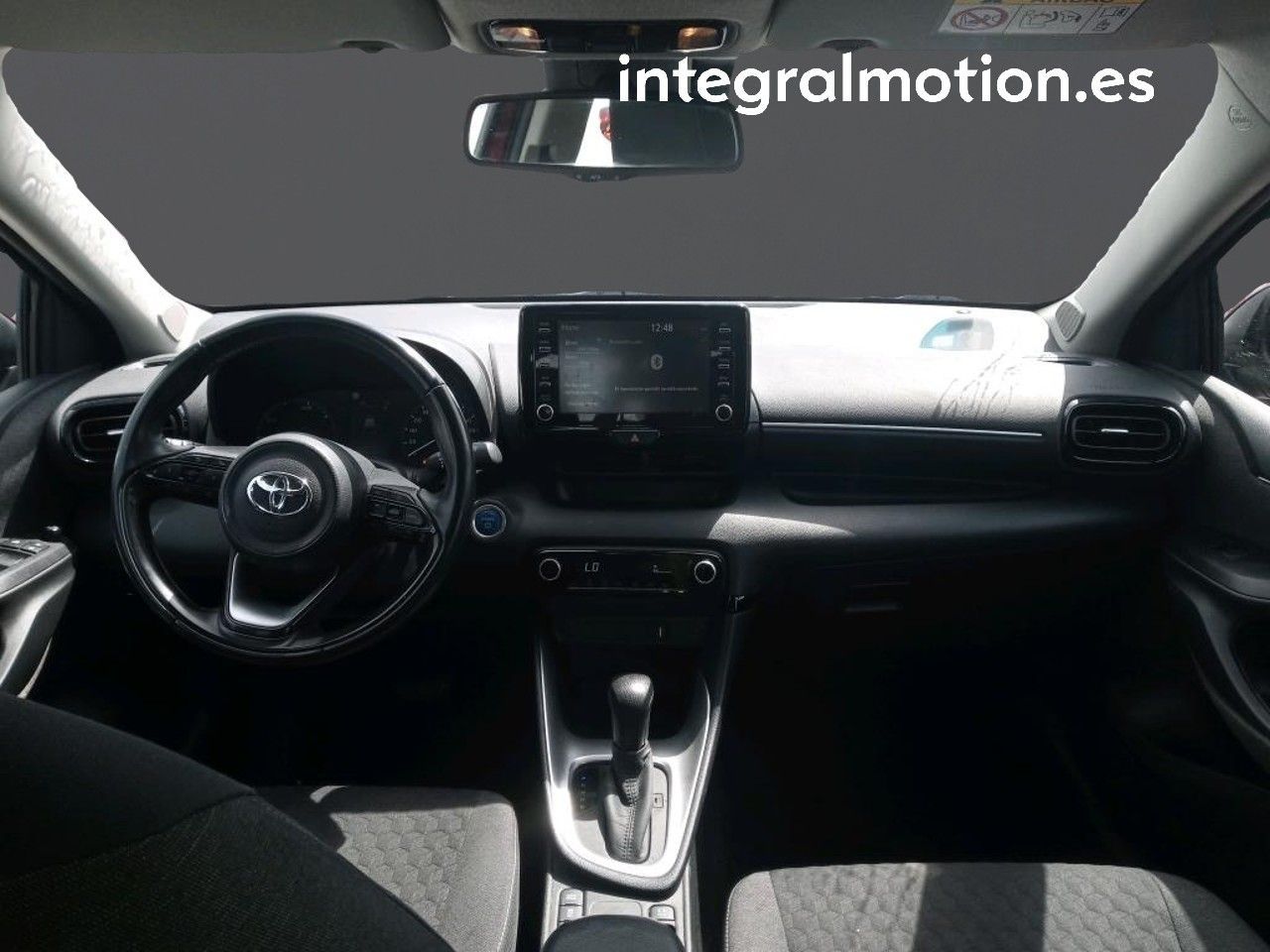 toyota yaris 2021 / foto grande (2)