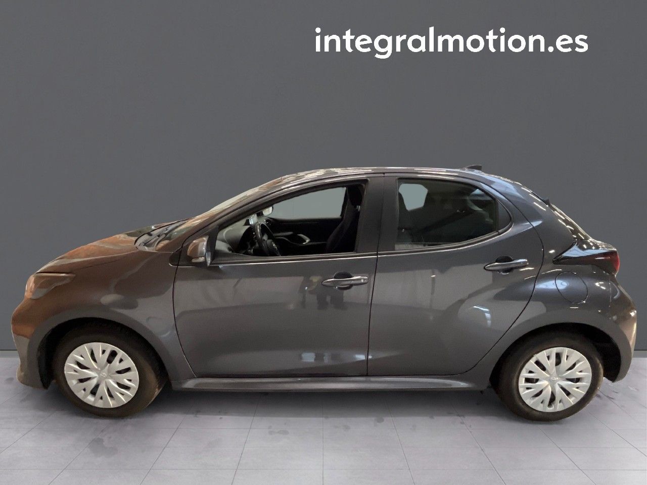 toyota yaris 2022 / foto grande (2)
