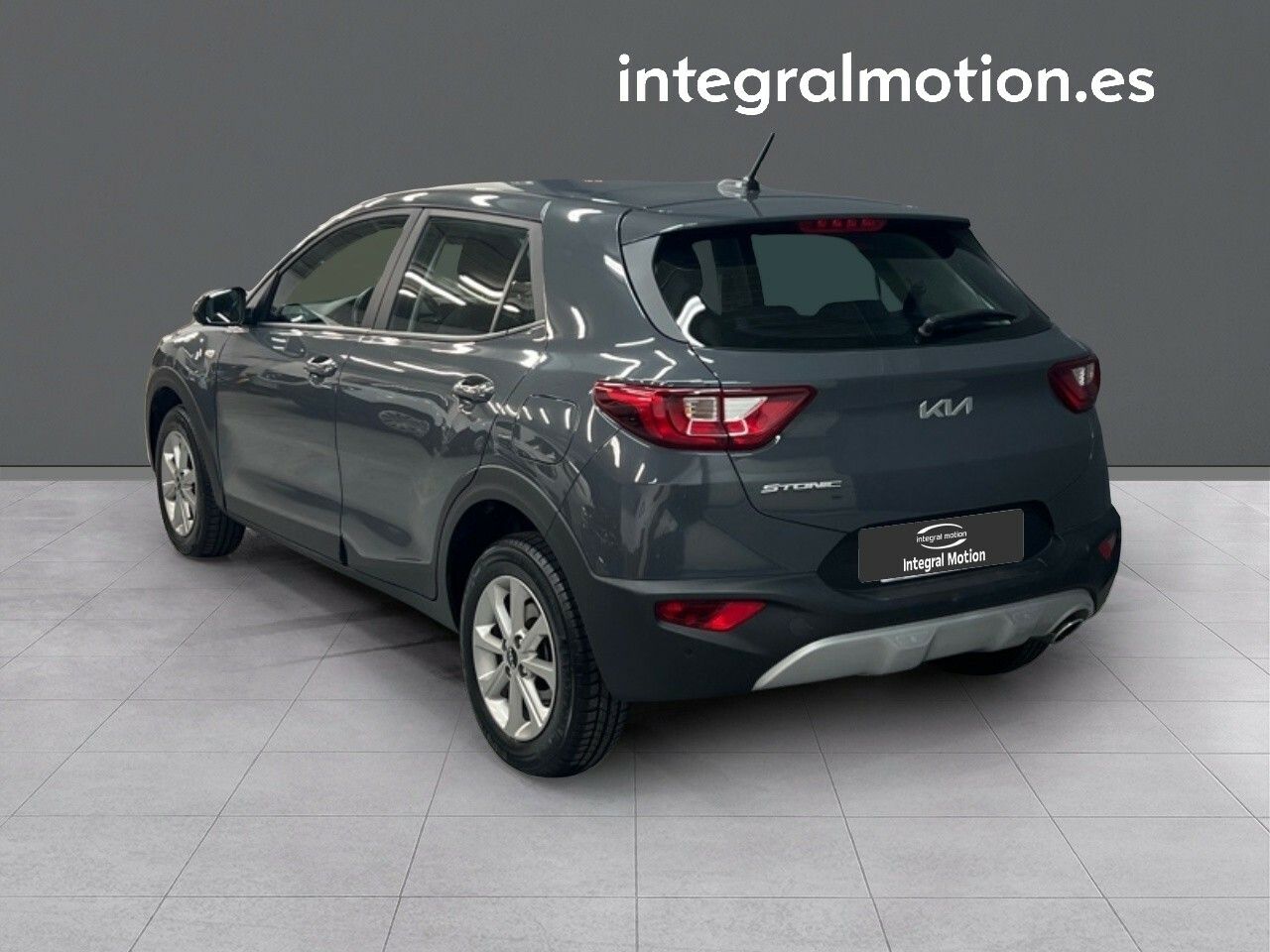 kia stonic 2023 / foto grande (3)