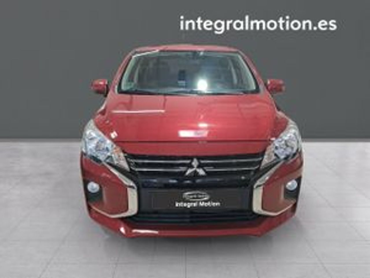 Foto mitsubishi space star 2024 /