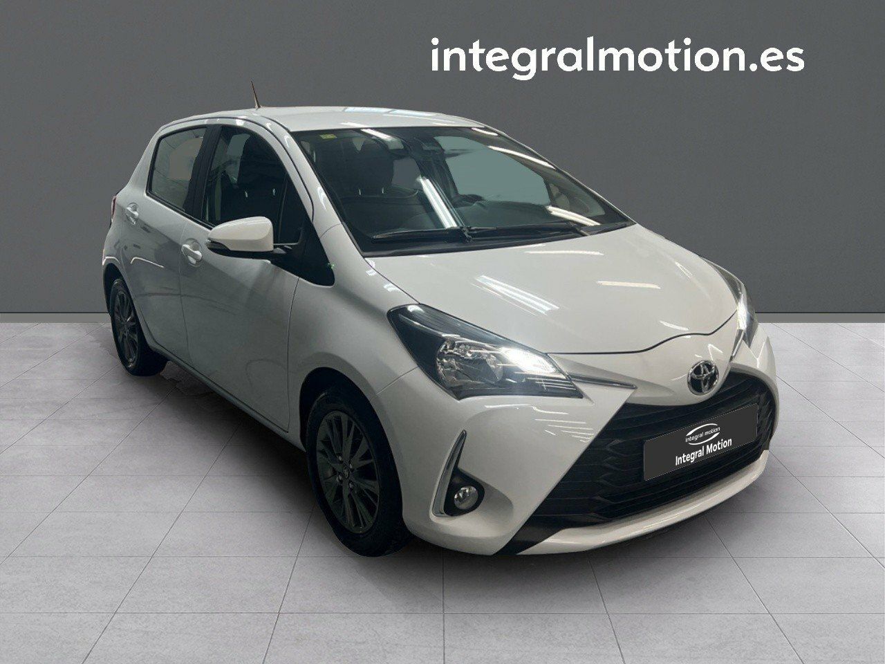 toyota yaris 2018 / foto grande (2)