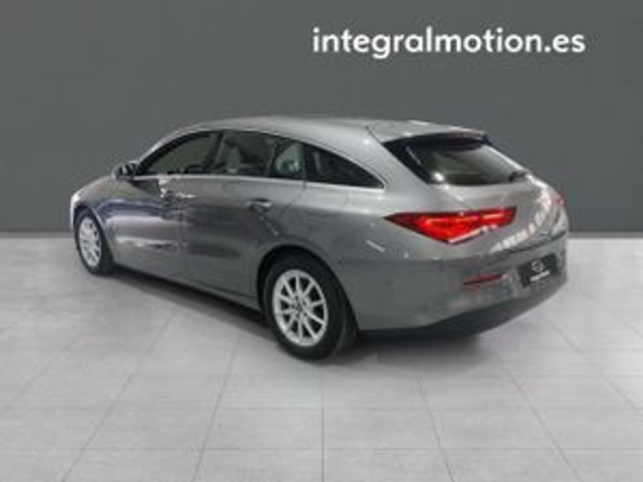 mercedes cla 2021 / foto grande (3)