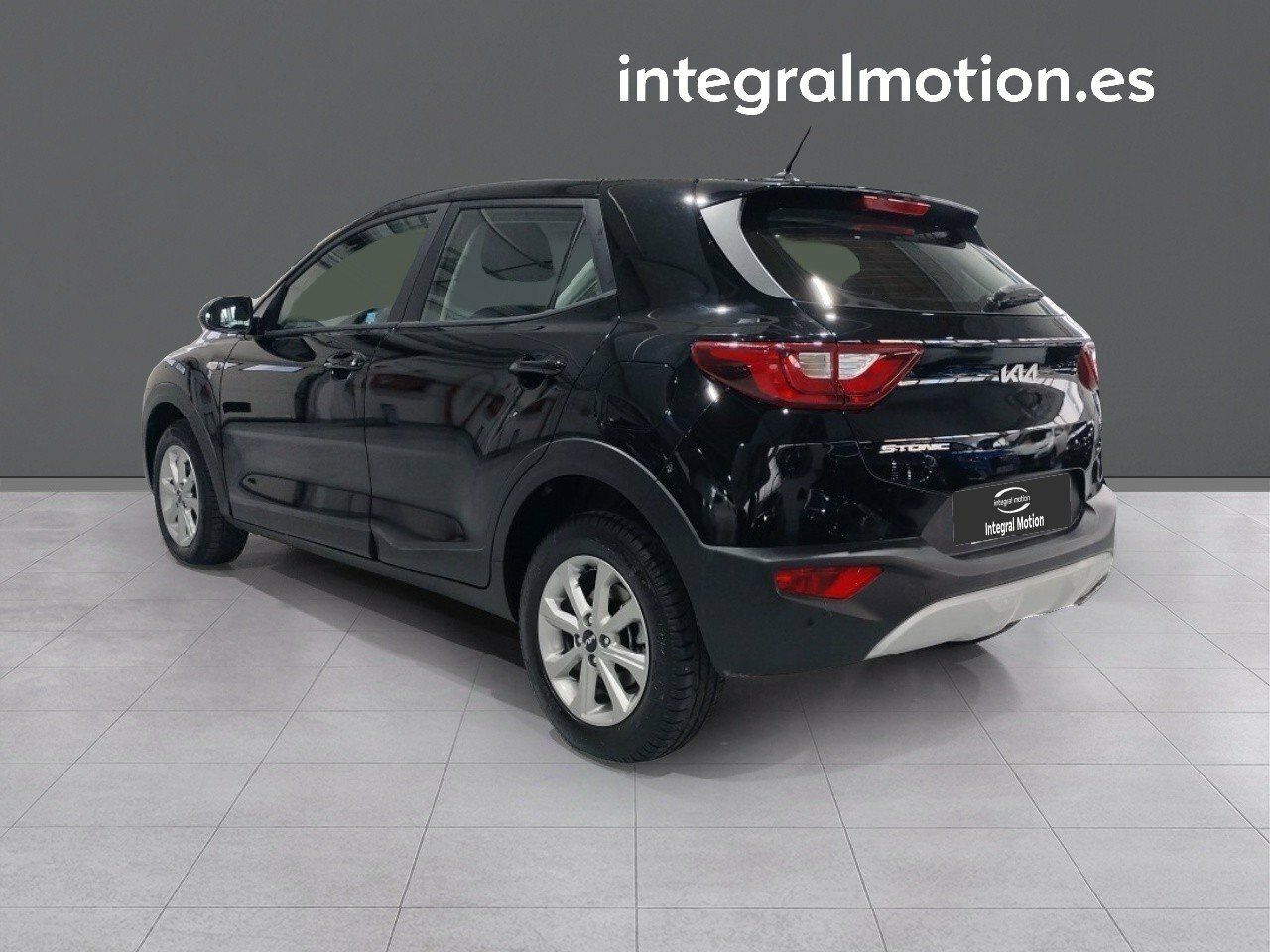 kia stonic 2023 / foto grande (3)