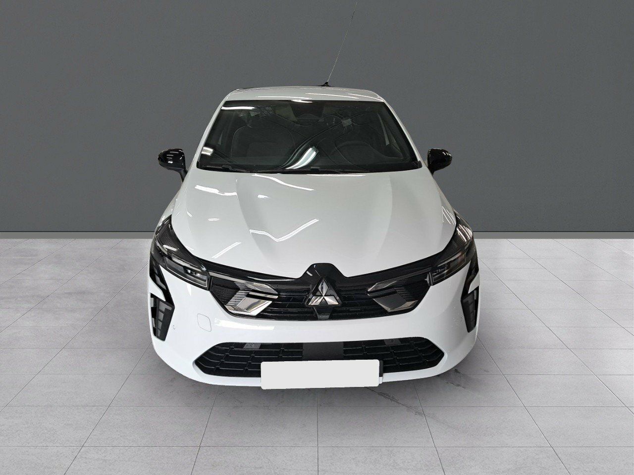 mitsubishi colt 2025 / foto grande (2)