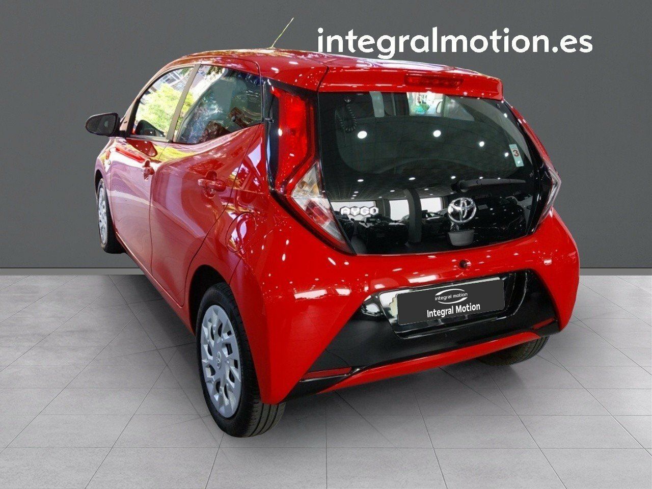 toyota aygo 2021 / foto grande (2)