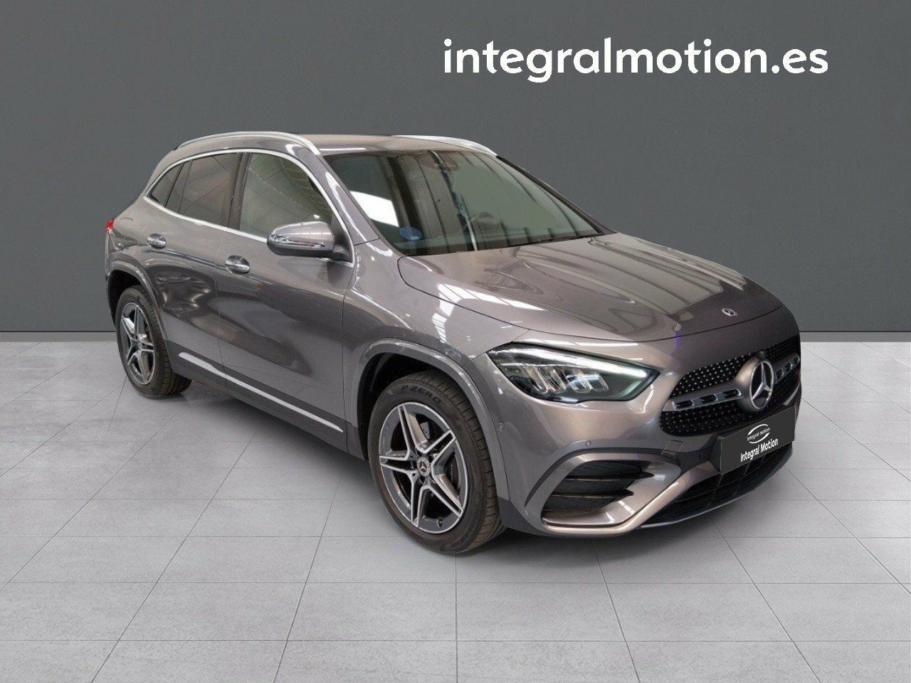 mercedes gla 2024 / foto grande (2)