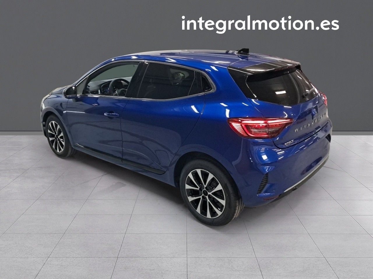 mitsubishi colt 2025 / foto grande (3)