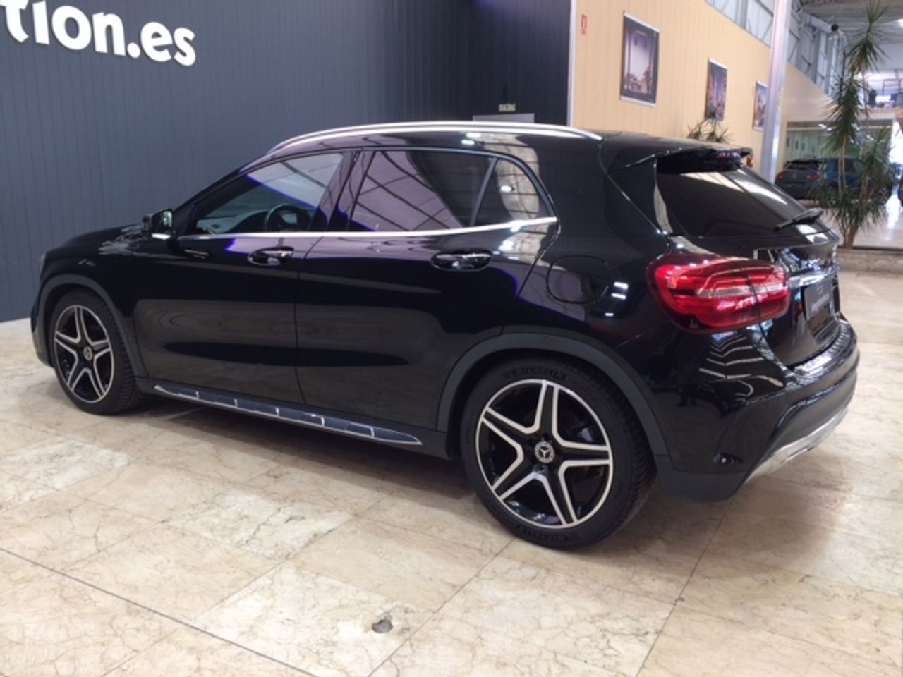 mercedes gla 2019 / foto grande (3)