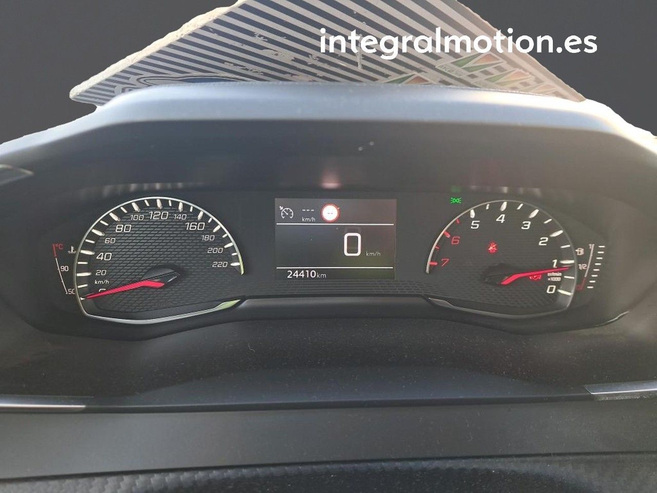 peugeot 2008 2021 / foto grande (3)