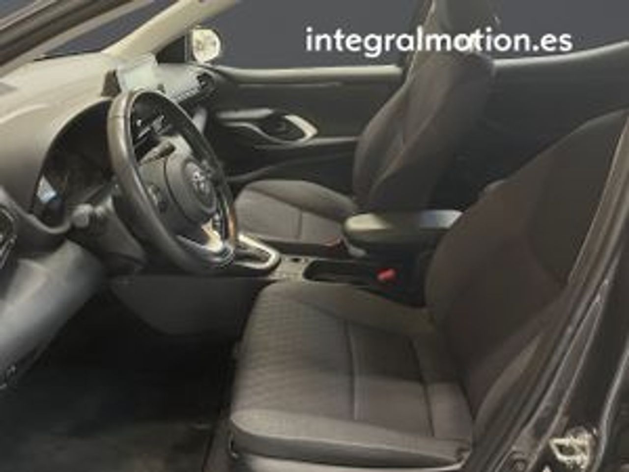 toyota yaris 2022 / foto grande (3)
