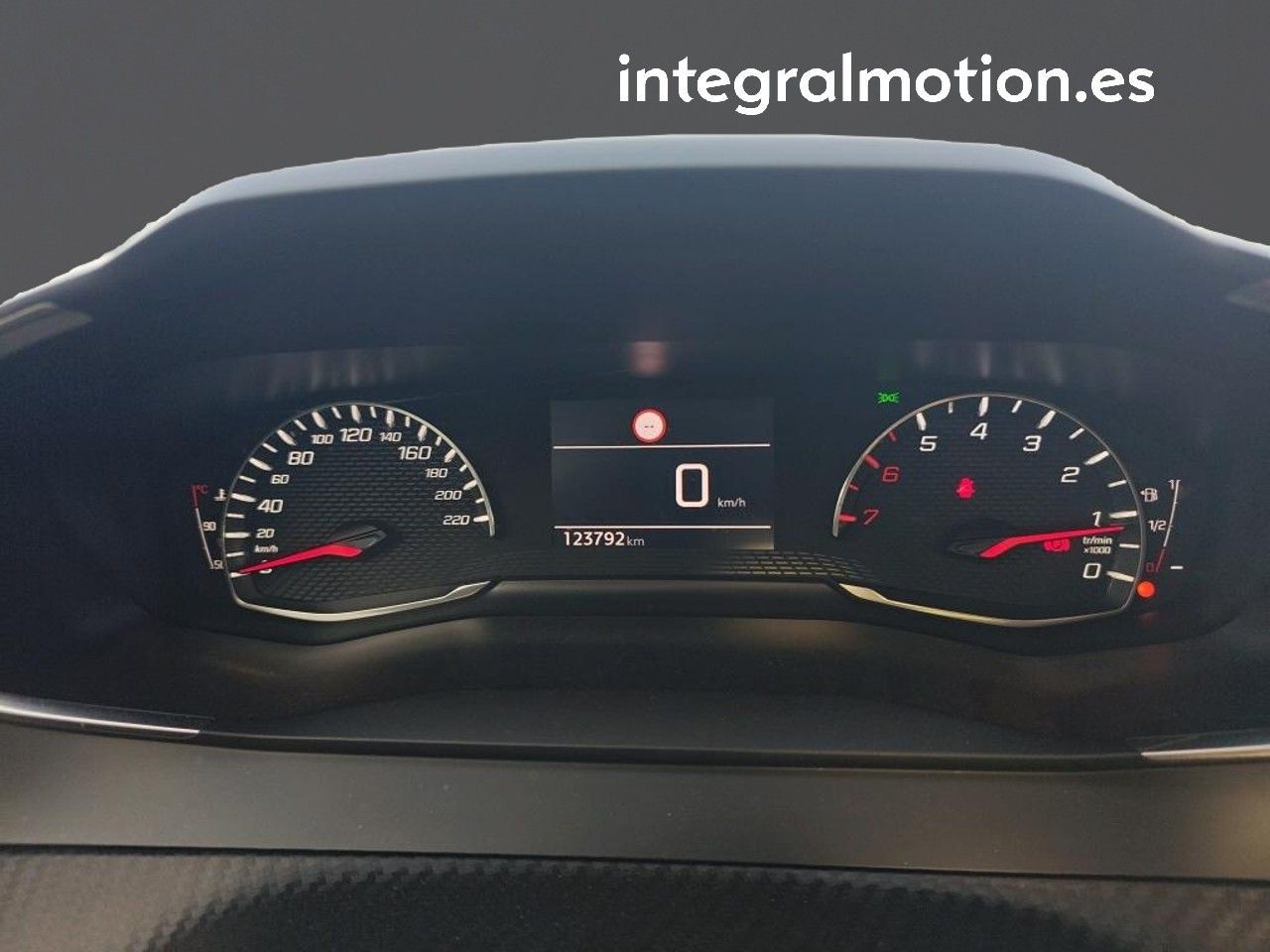 peugeot 2008 2022 / foto grande (3)