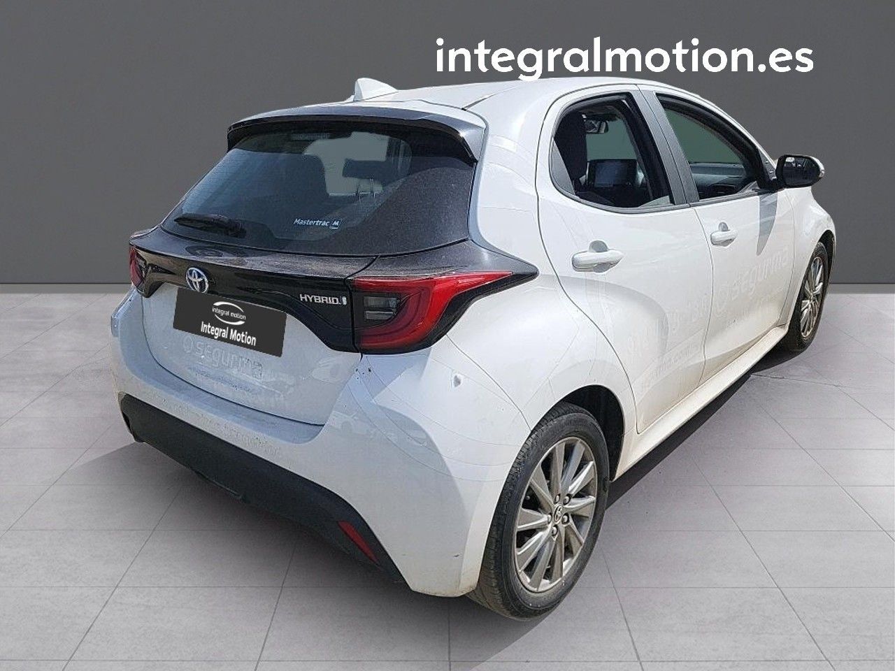Foto toyota yaris 2023 /