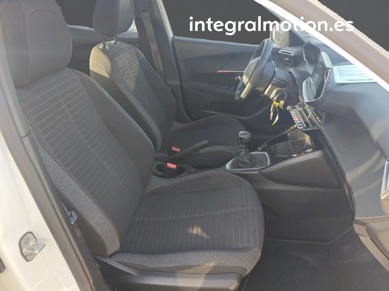 peugeot 2008 2022 / foto grande (3)