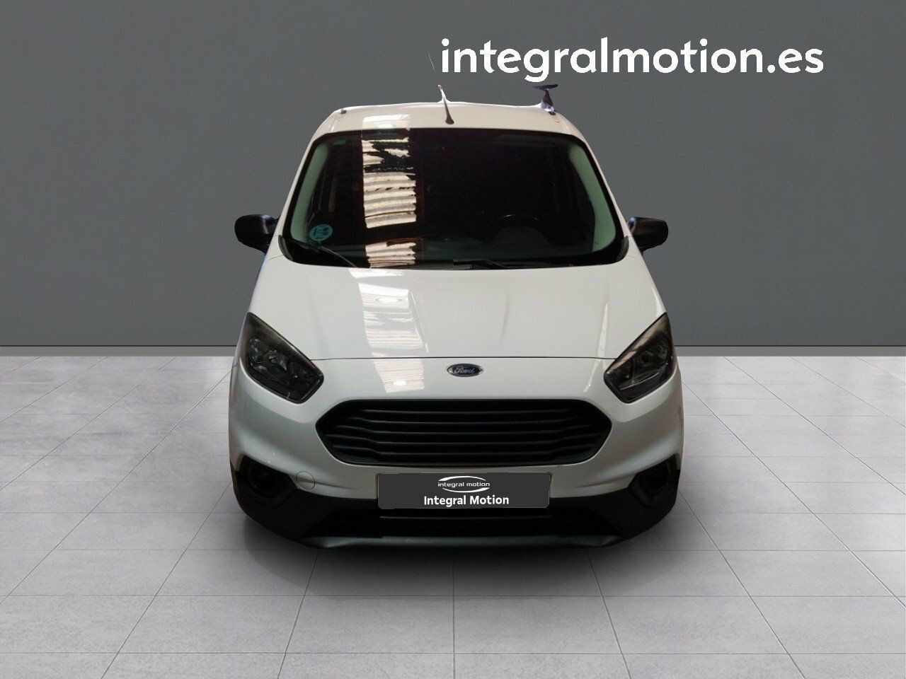 Foto ford transit courier 2018 /