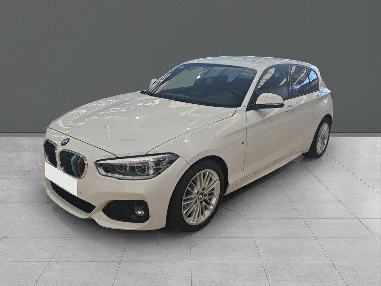 bmw serie 1 2019 /