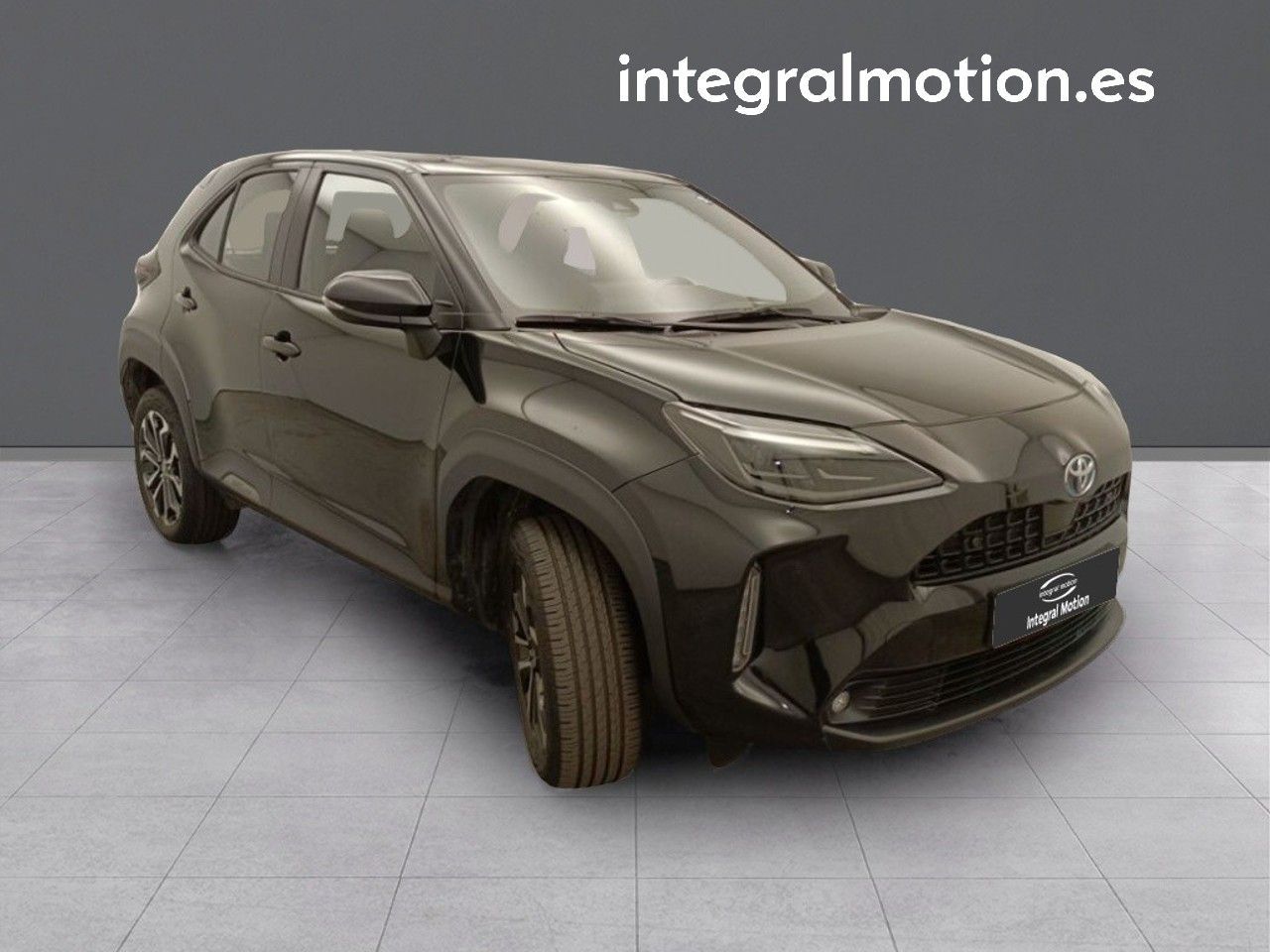 toyota yaris cross 2024 /