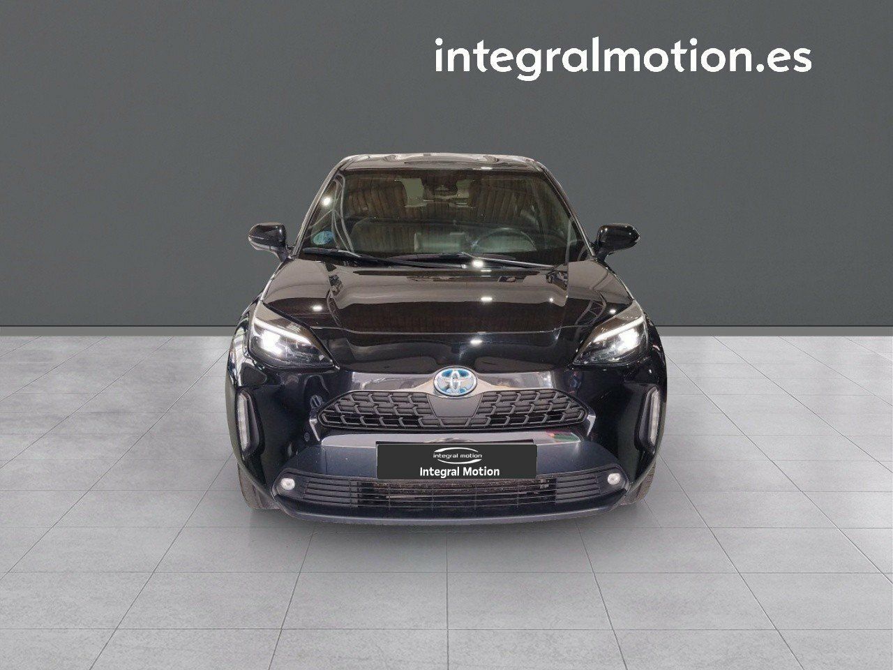 toyota yaris cross 2024 /