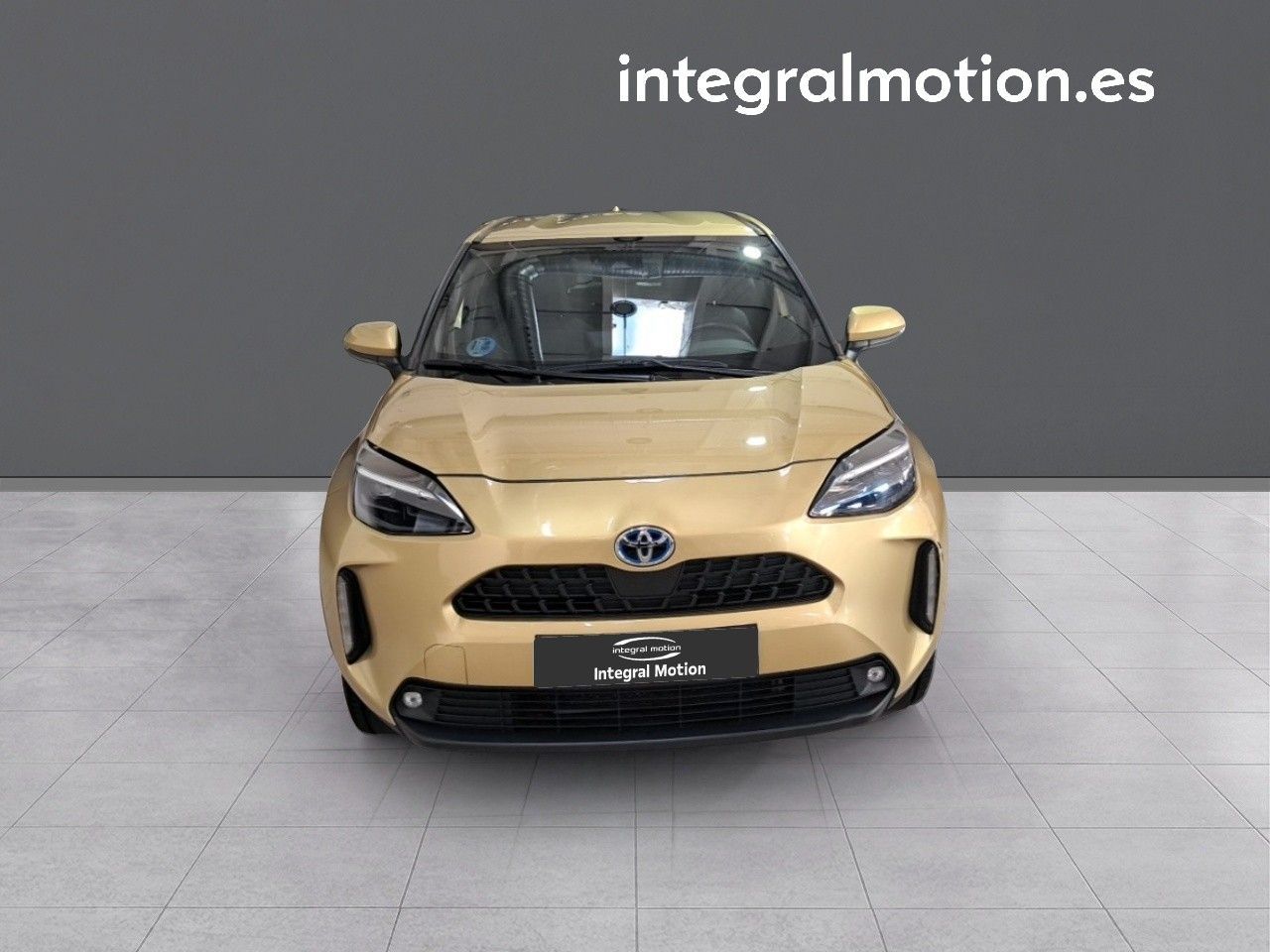 toyota yaris cross 2024 /