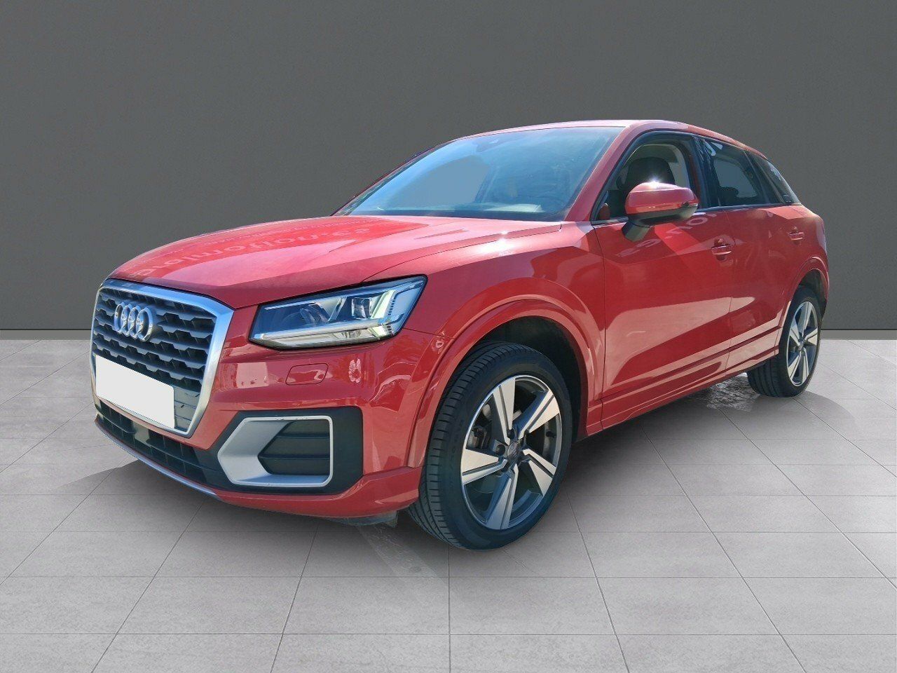 audi q2 2017 /