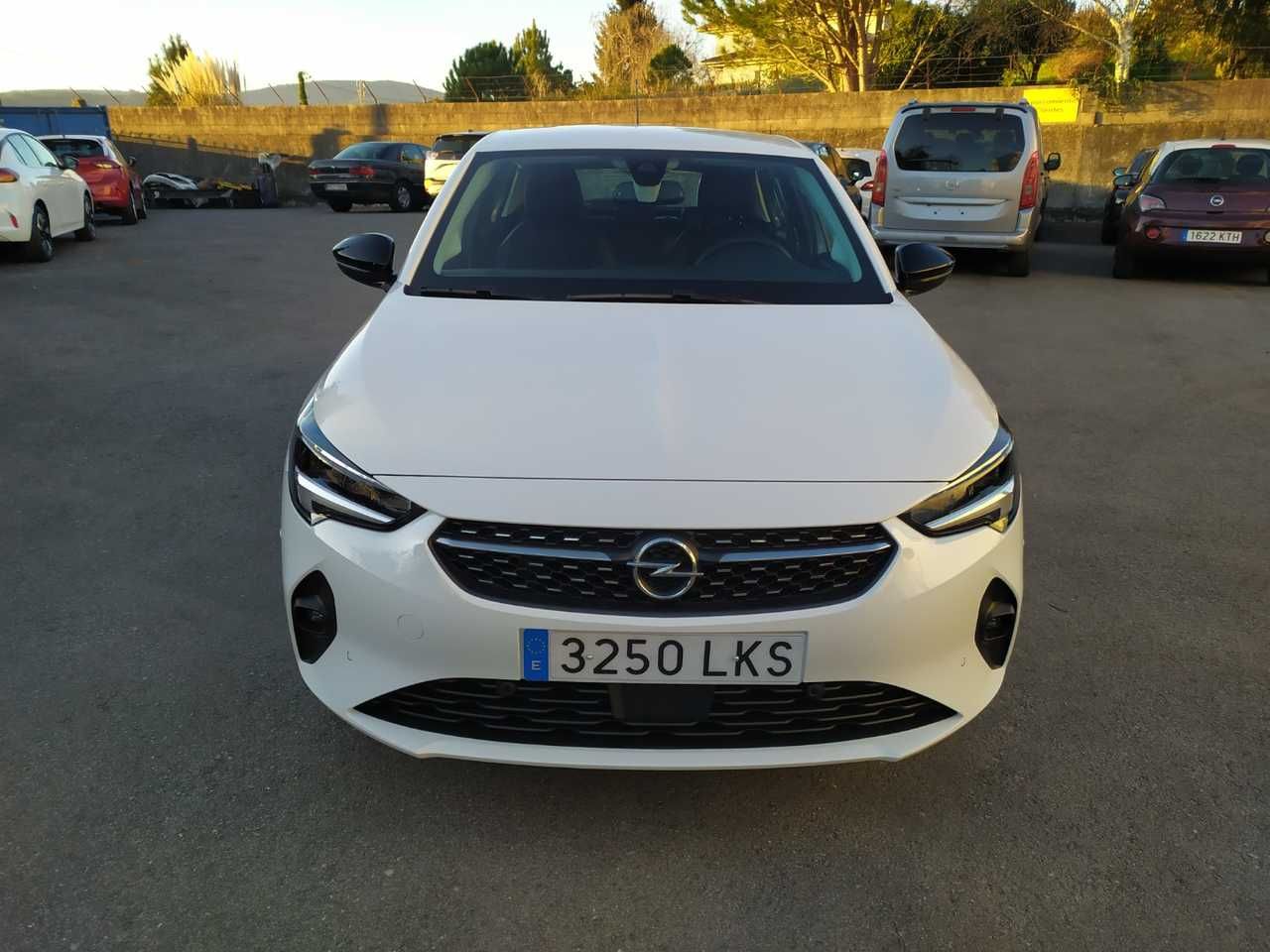 Foto opel corsa 2020 /