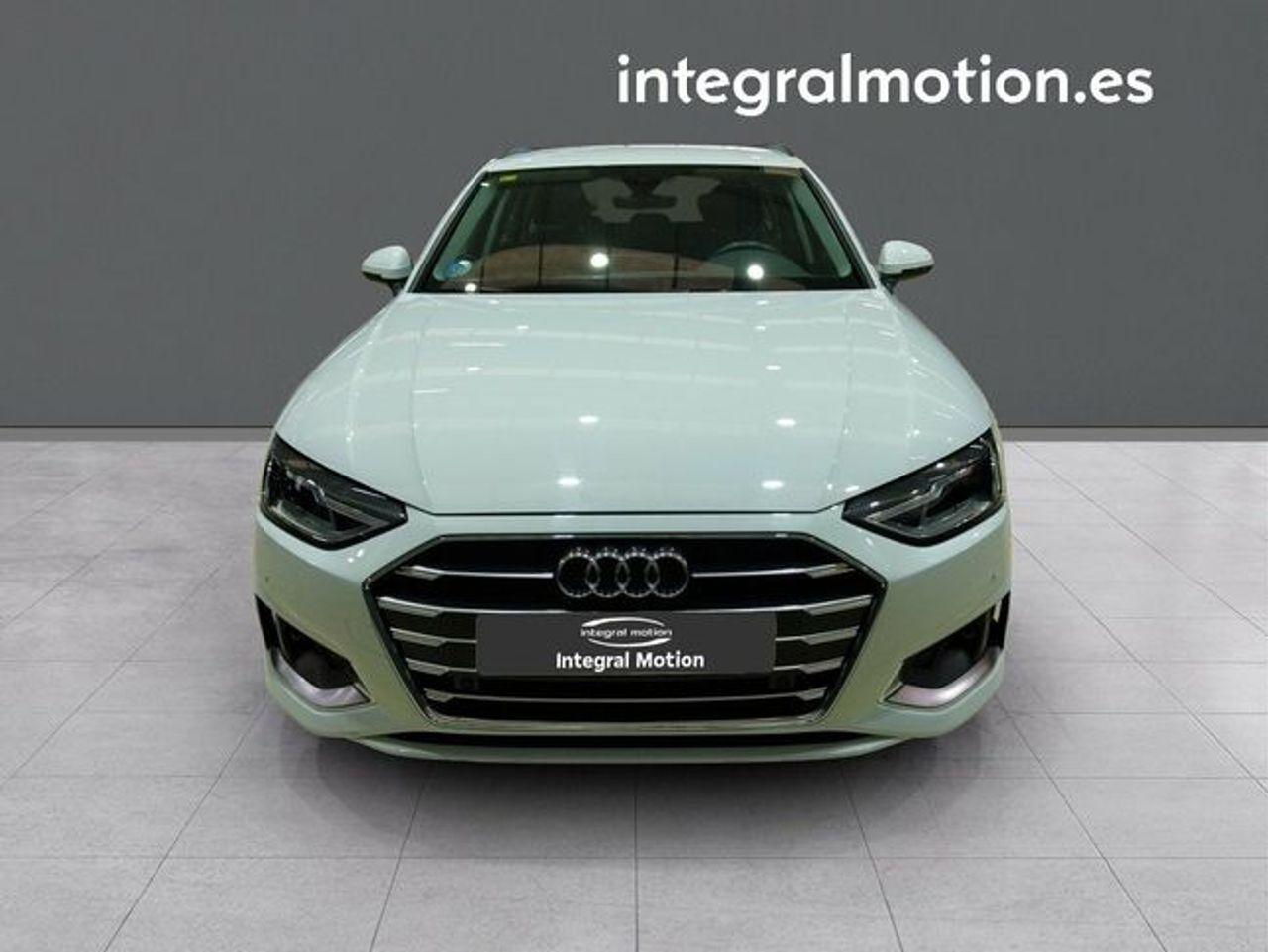 audi a4 2020 /