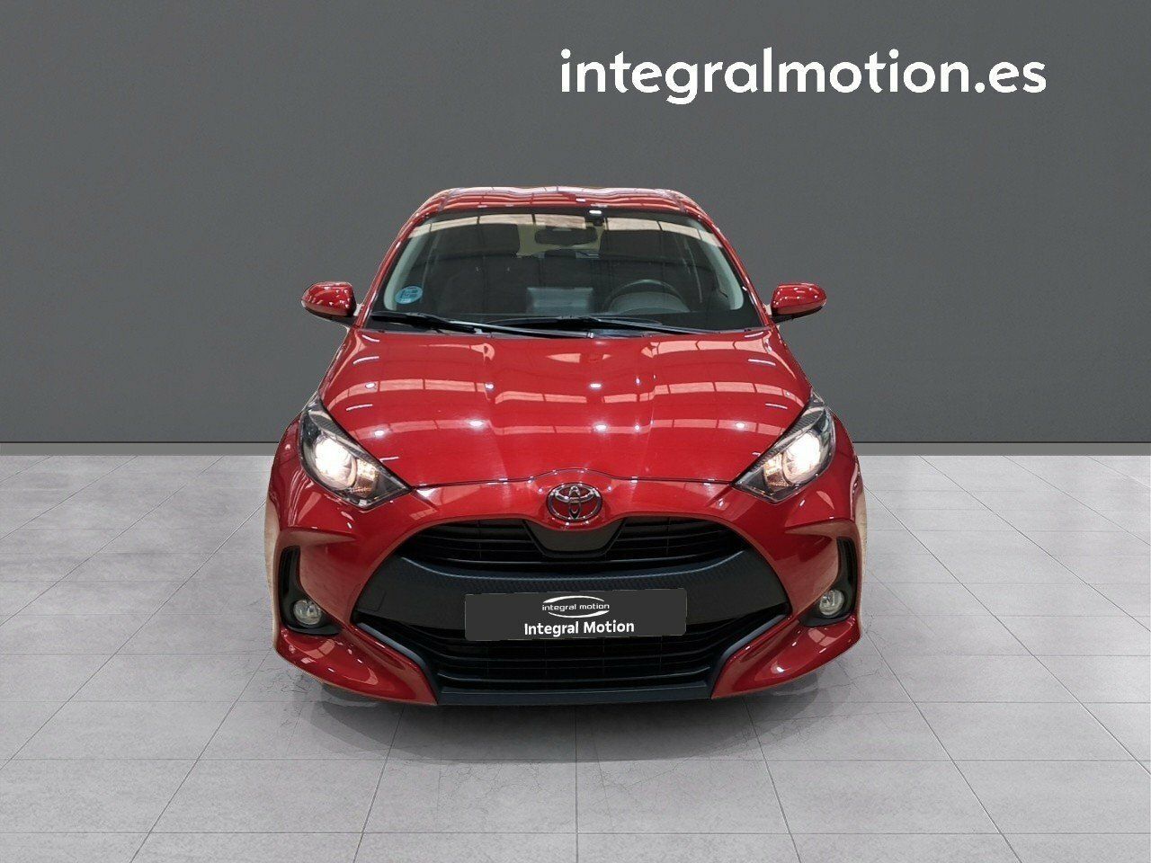 toyota yaris 2024 /