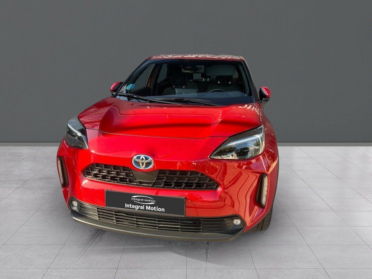 toyota yaris cross 2024 /