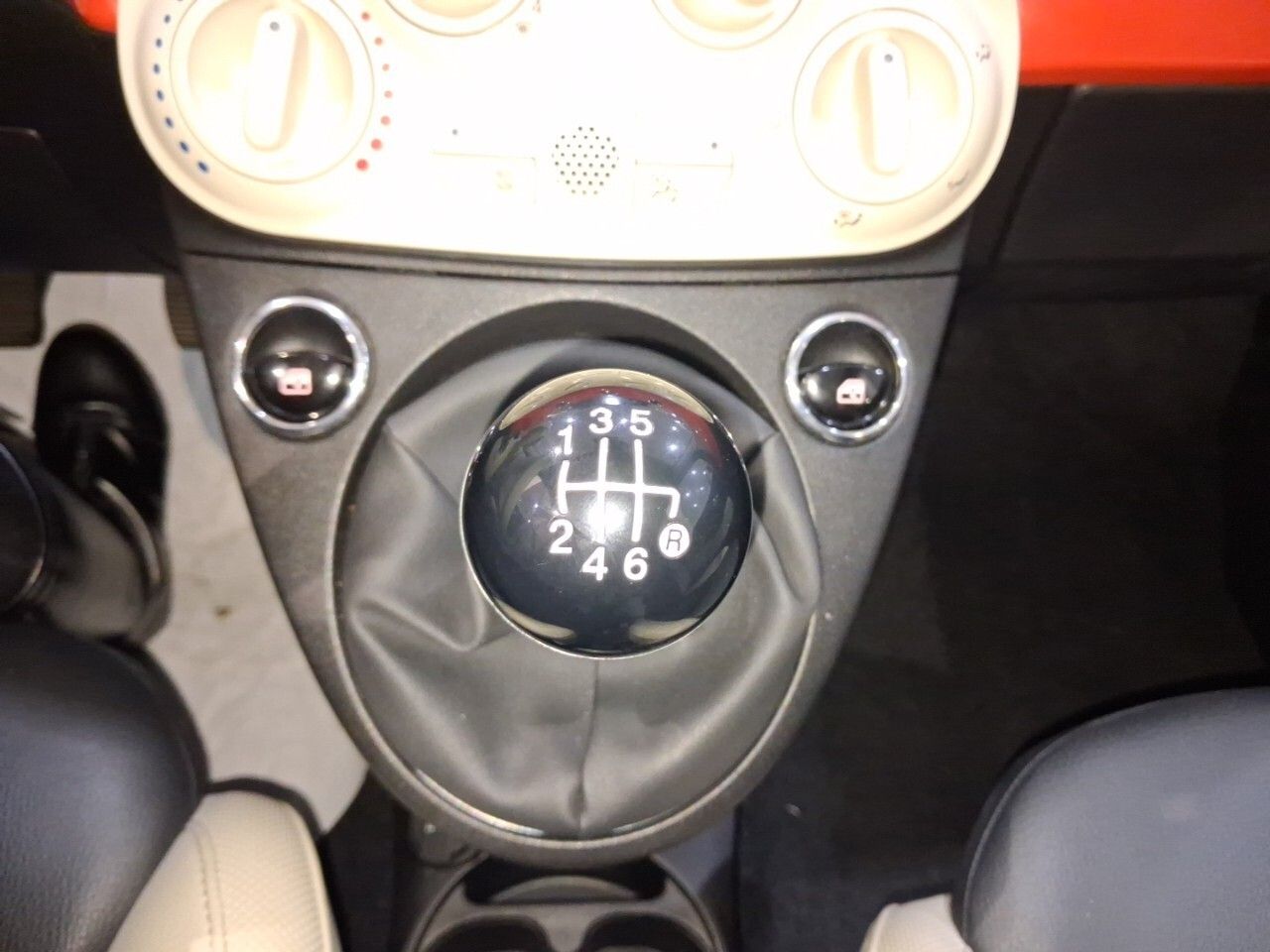 Fiat 500 Dolcevita 1.0 Hybrid 51KW (70 CV) - foto 18