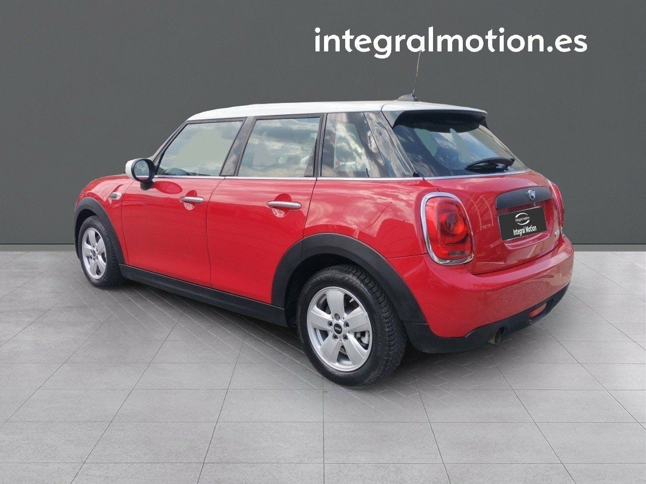 MINI MINI ONE 5 PUERTAS64238155031042124