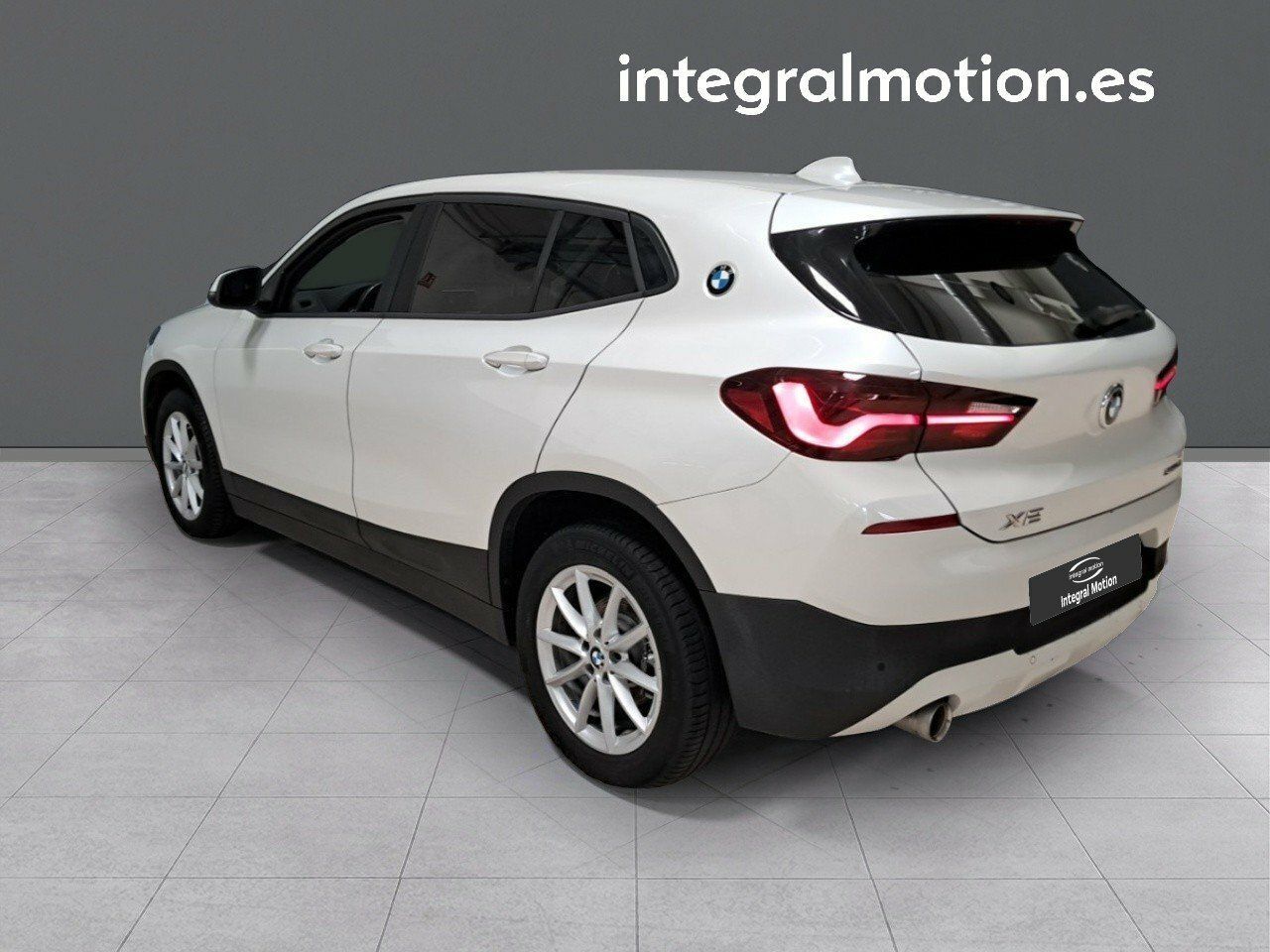 BMW X2 sDrive18i64246356478339124