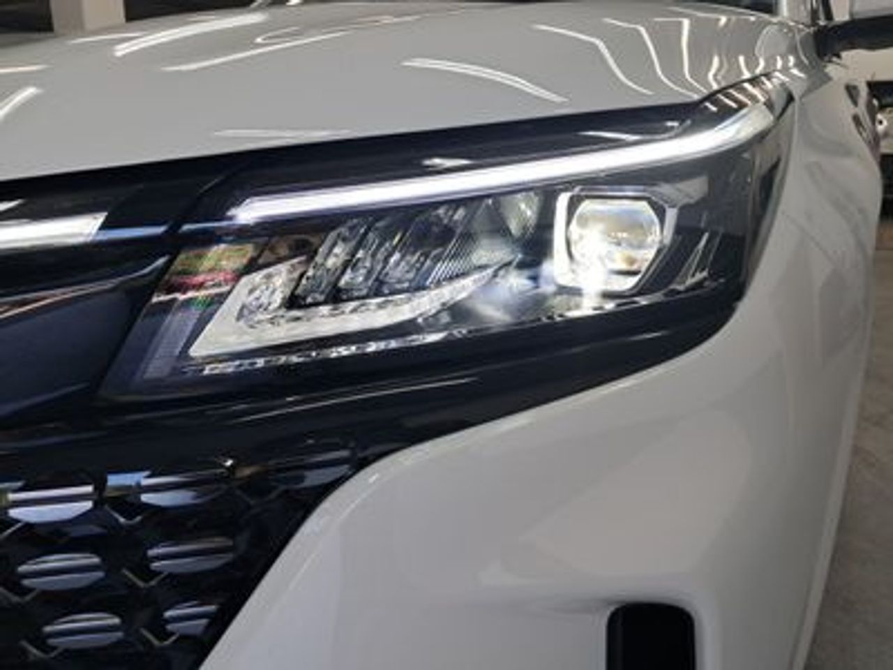 DFSK E5 E5 Intelligent - foto 26