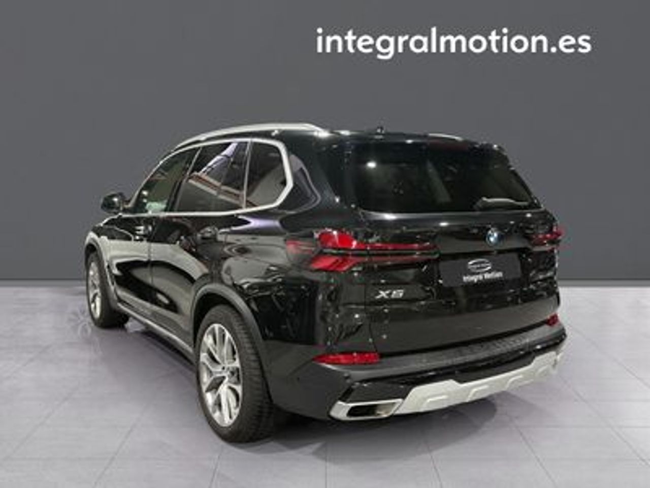 BMW X5 xDrive30d xLine - foto 5