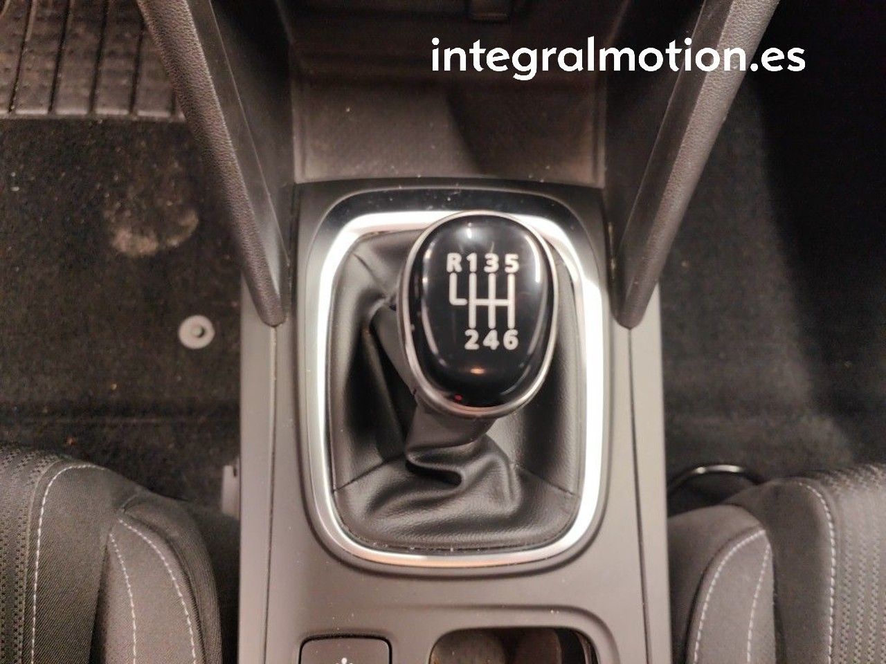 Renault Megane S.T. Business Blue dCi 85 kW (115CV) - foto 10