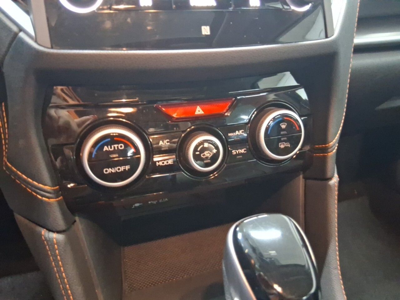 Subaru XV 2.0i Hybrid CVT Sport Plus - foto 17