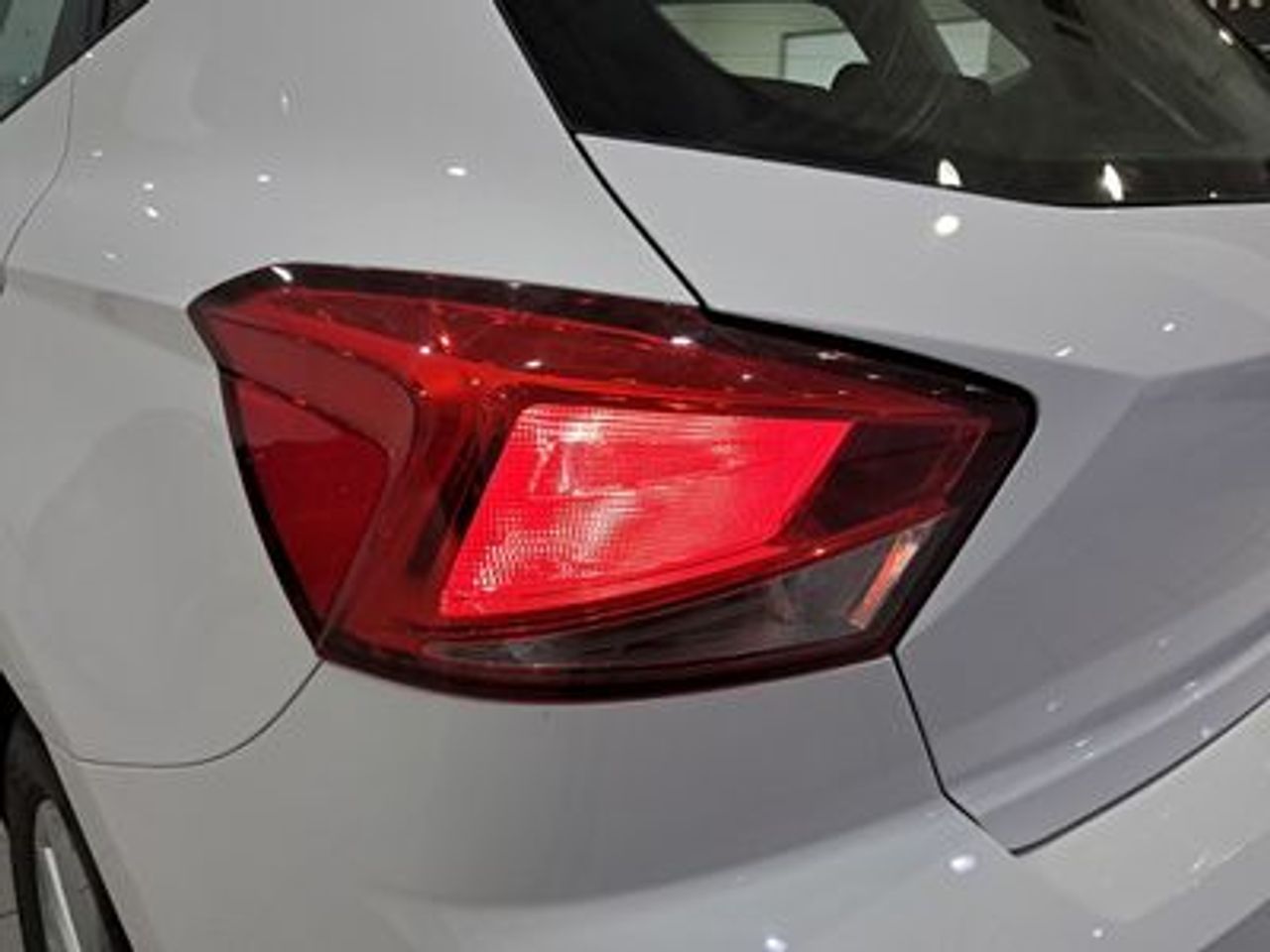 Seat Ibiza 1.0 MPI 59kW (80CV) Reference Plus - foto 26