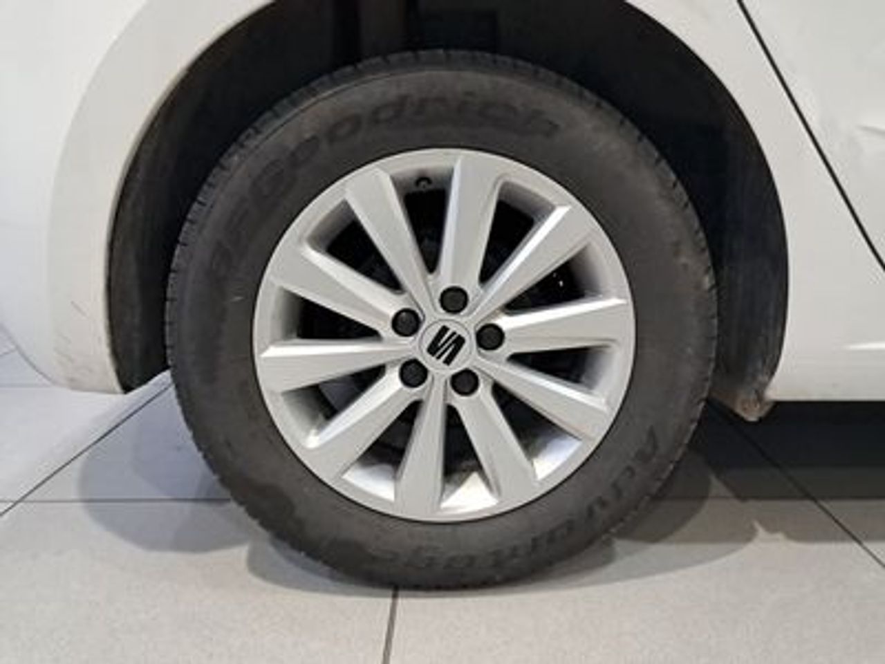 Seat Ibiza 1.0 MPI 59kW (80CV) Reference Plus - foto 28