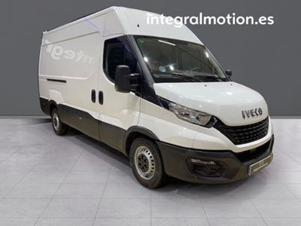 Iveco Daily 2.3 TD 35S 16V 3520L/H2 12 M3