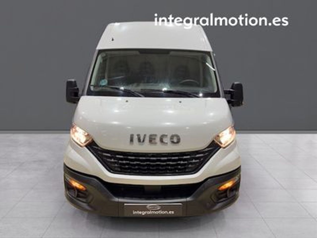 Iveco Daily 2.3 TD 35S 16V 3520L/H2 12 M3
