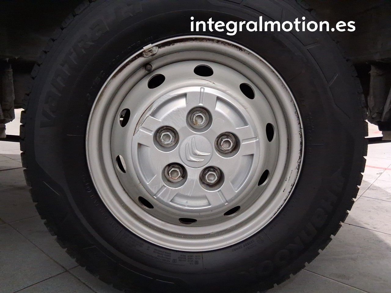 Citroën Jumper BlueHDi 103KW (140CV) Furgón 35L3H3 - foto 18