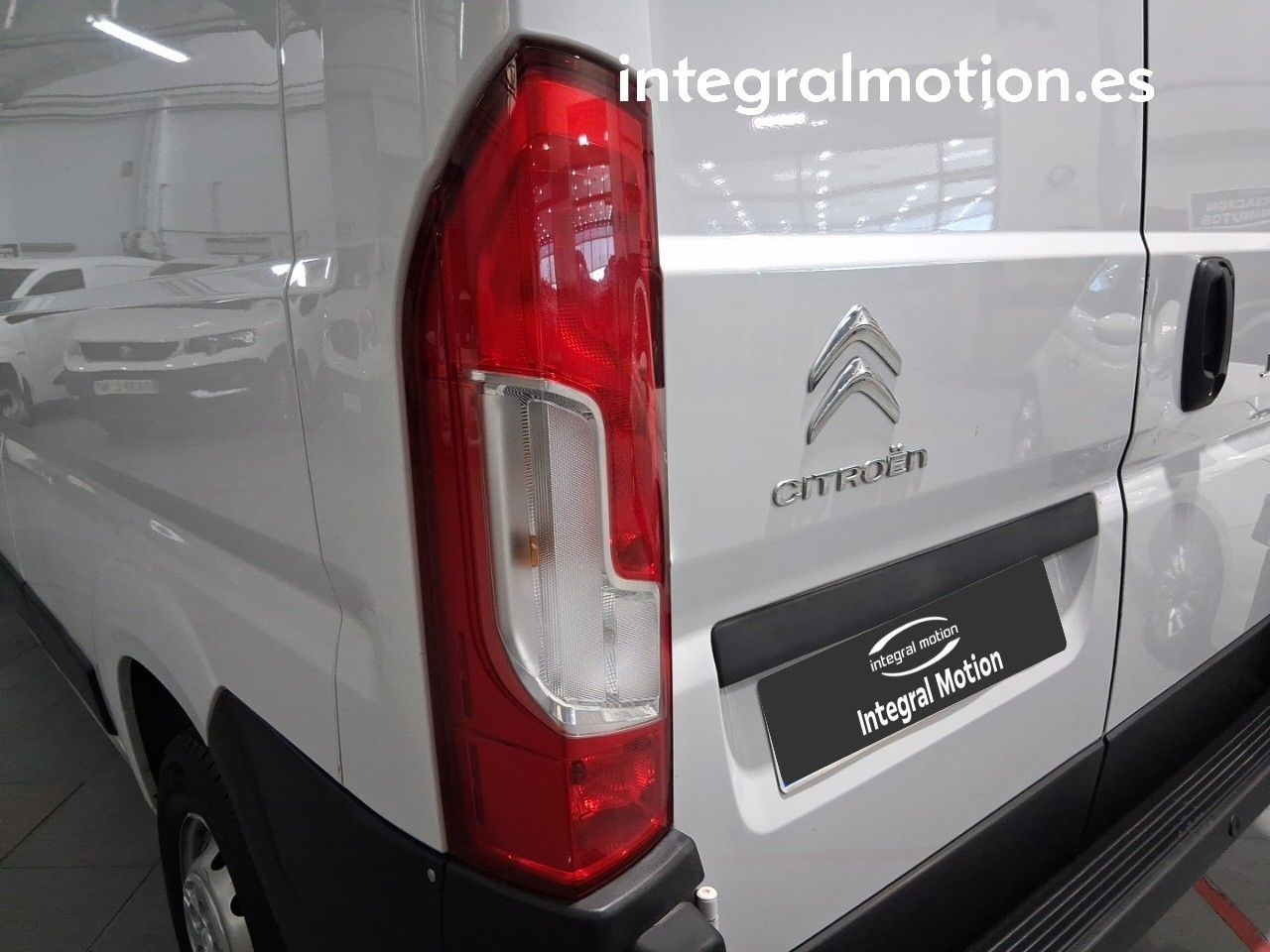Citroën Jumper BlueHDi 103KW (140CV) Furgón 35L3H3 - foto 17