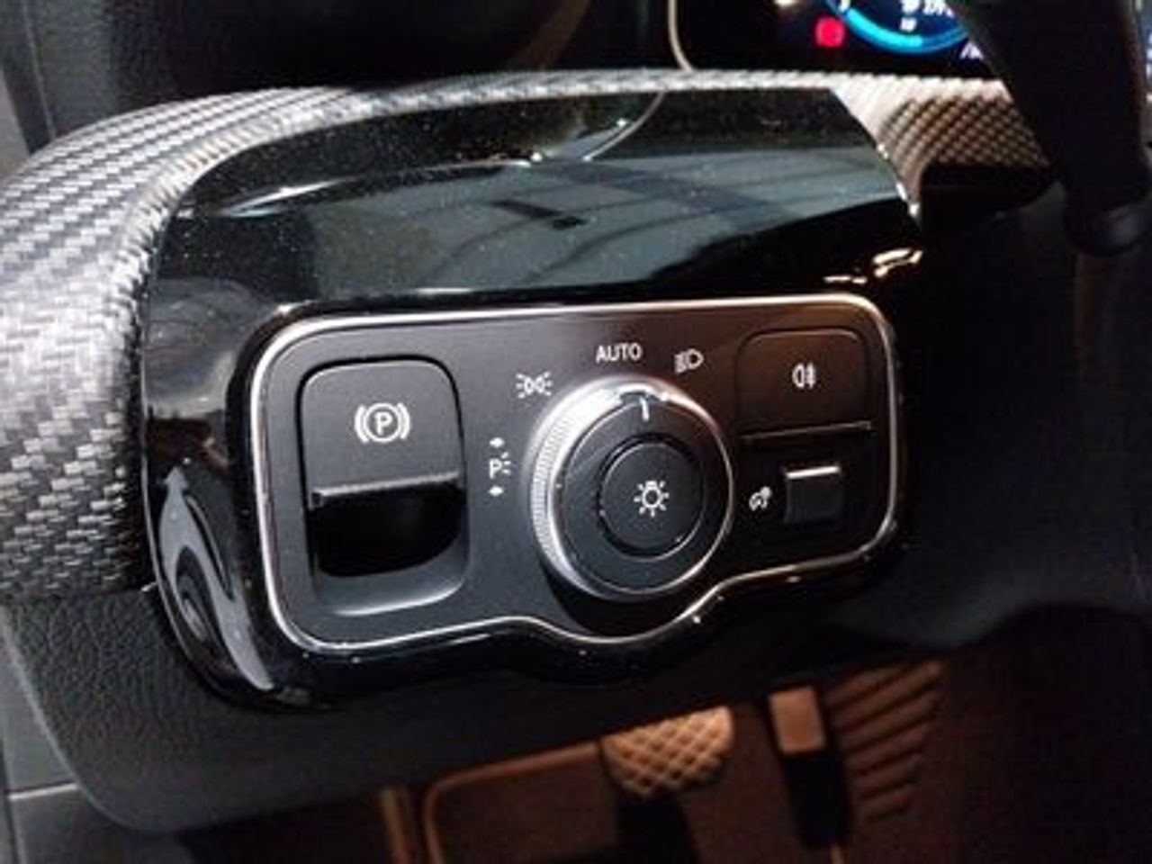 Mercedes Clase A Sedán A 180 d - foto 13