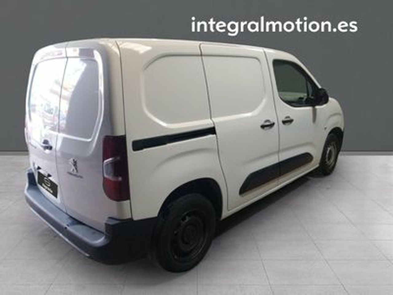 Peugeot Partner 1.5 HDI FURGON 100CV - foto 4